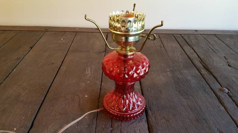 lot 320 image: Beautiful Red Oil Lamp - Wired For Electricity