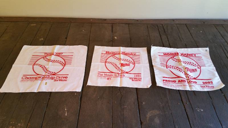 lot 323 image: (3) Homer Hankeys - 1987, 1991, 2002