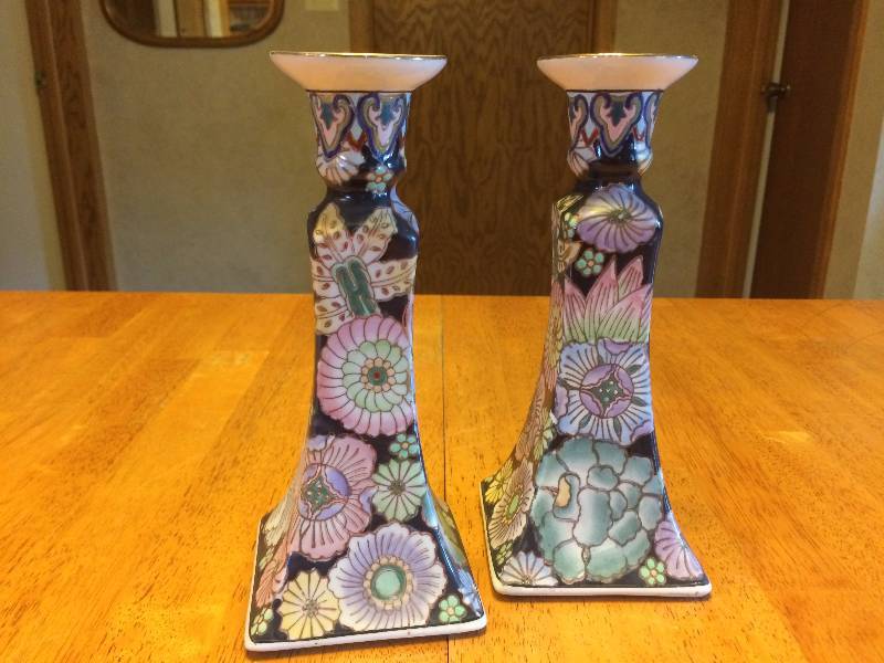 lot 252 image: Pair Neiman Marcaus Candle Sticks, Made in Macau