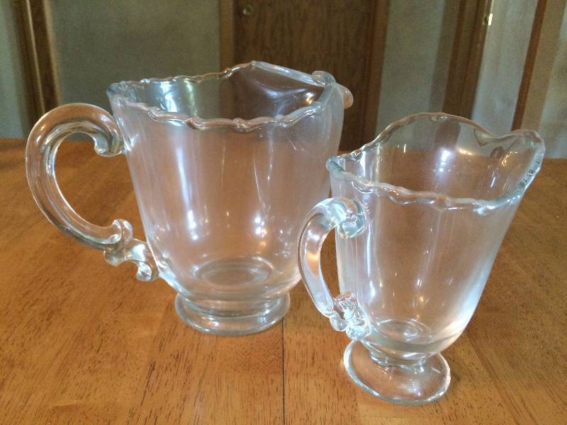 lot 226 image: Fostoria Century Pattern, One 48oz and One 16oz  Pitchers