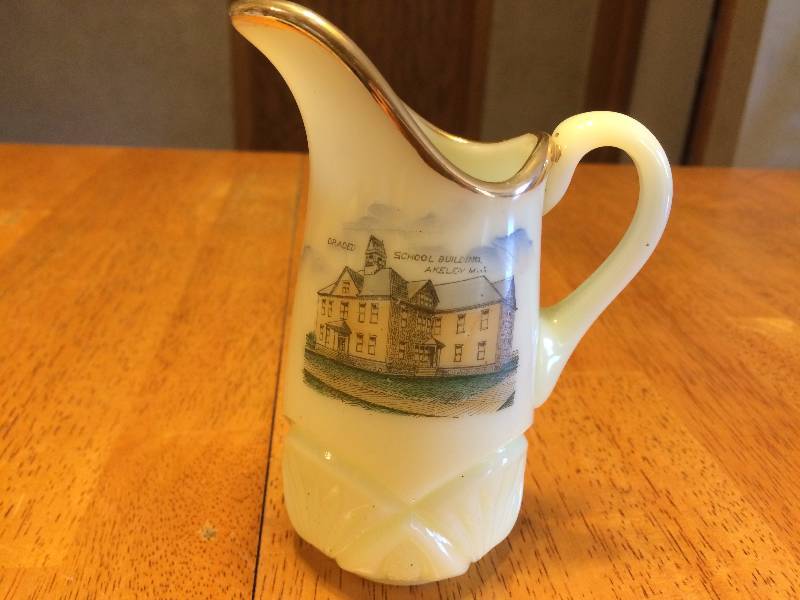 lot 259 image: Collector Advertising Piece Akeley, MN
