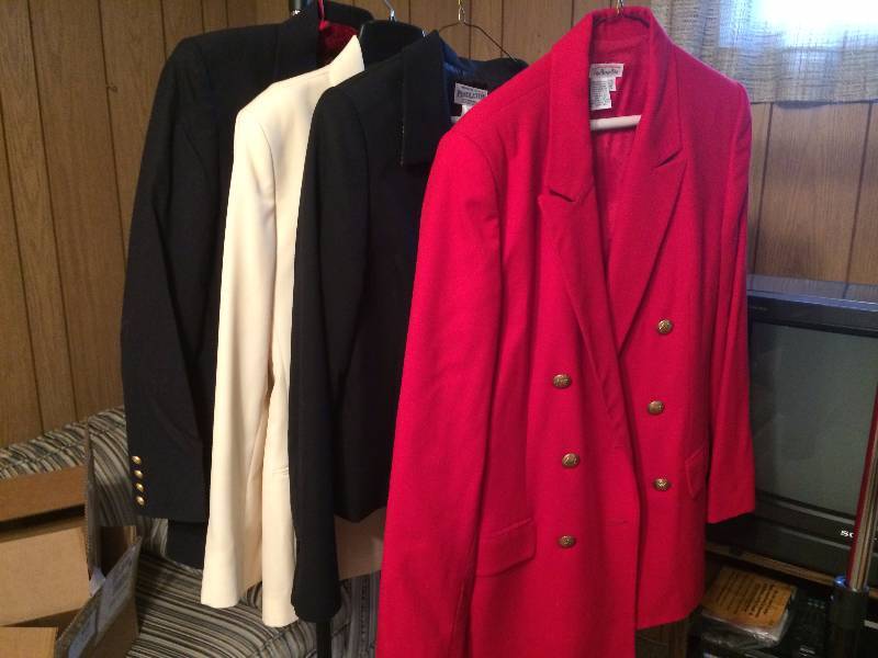 lot 365 image: Four Designer Wool Ladies Suite Jackets