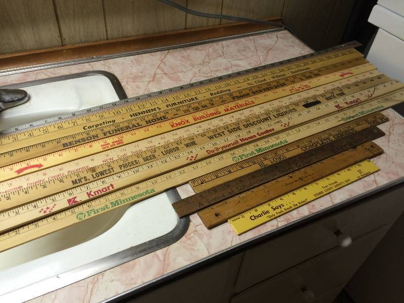 lot 397 image: Advertising Yard Sticks and Rulers