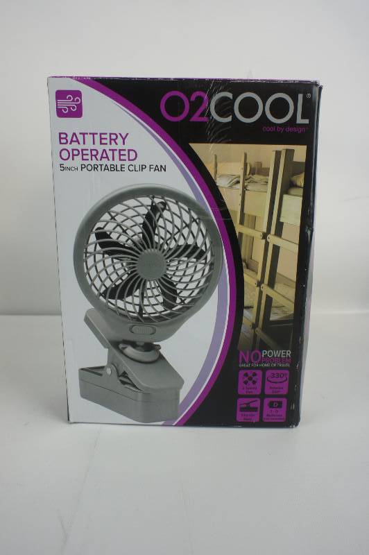 lot 10 image: O2 Cool FC05002 5-Inch Clip Fan