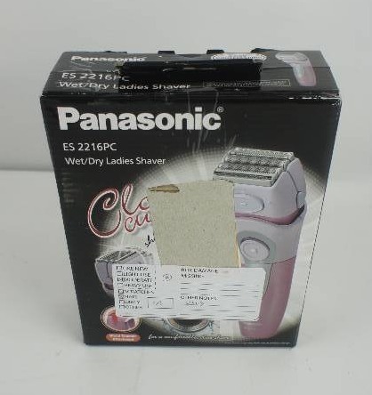 lot 9 image: Panasonic Close Curves WetDry Shaver for Ladies with Bikini Attachment