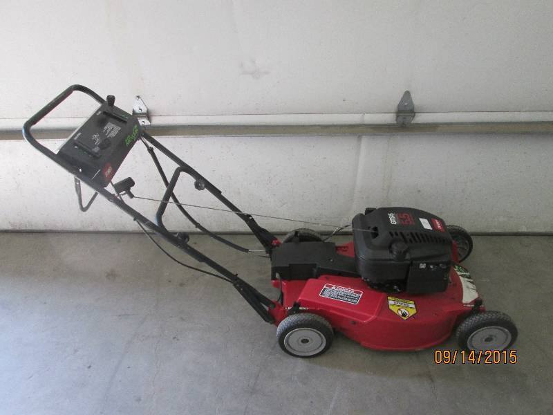lot 7 image: Toro 6.5HP Self-Propelled 21 Lawn ...