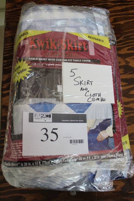 lot 35 image: Bag Lot of Kwik Skirt Cloth Combo 29 x 14.