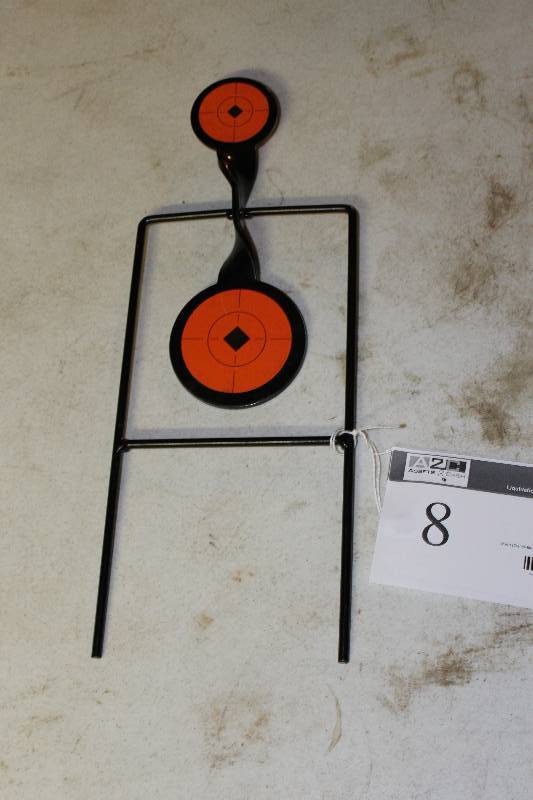 lot 8 image: Shooting Target wShooting Spin Weight & Spike Stand.