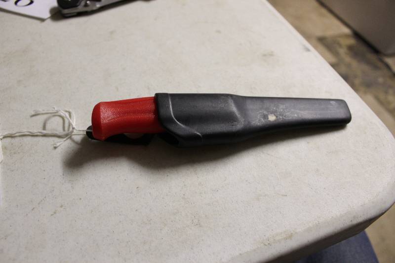 lot 122 image: Mora Sweden Knife wSheath.