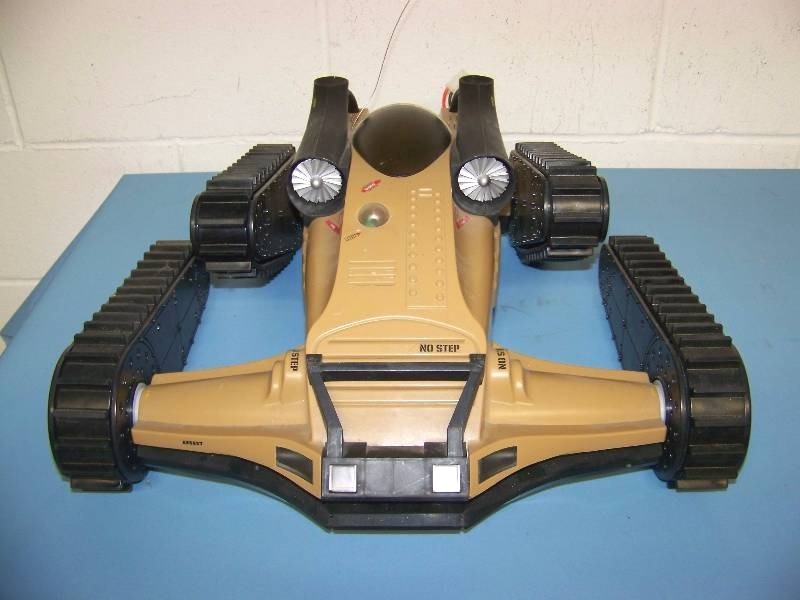 lot 7 image: Tarantula, RC (Radio Controlled  Remote Controlled), Track Driven Vehicle (ATV)