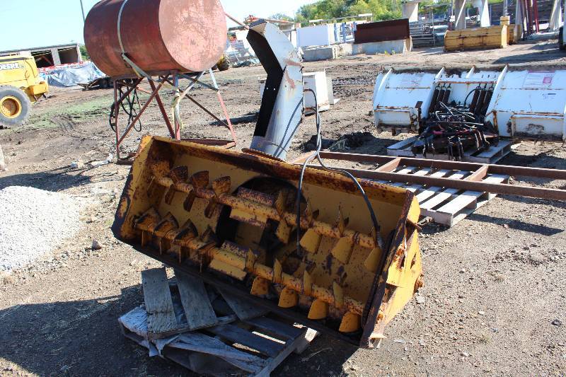 Snow Plow Attachment wSnow Chute & Auger Blades 72 Width.