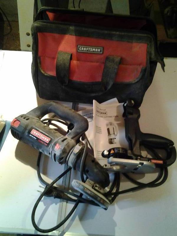 lot 19 image: Craftsman All-In-One Cutting Tool