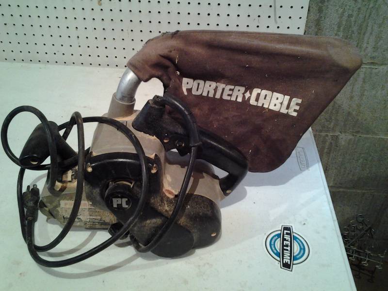 lot 21 image: Porter Cable Belt Sander Model 352VS