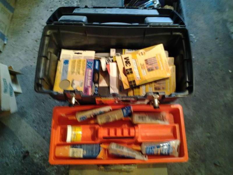 lot 94 image: Tool Box & Contents