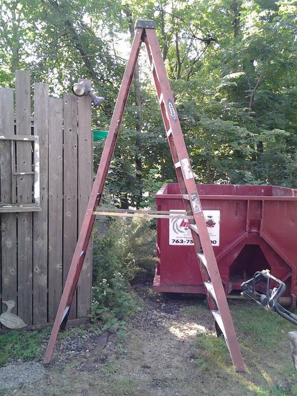 lot 125 image: Werner 10 Ft Aluminum Ladder