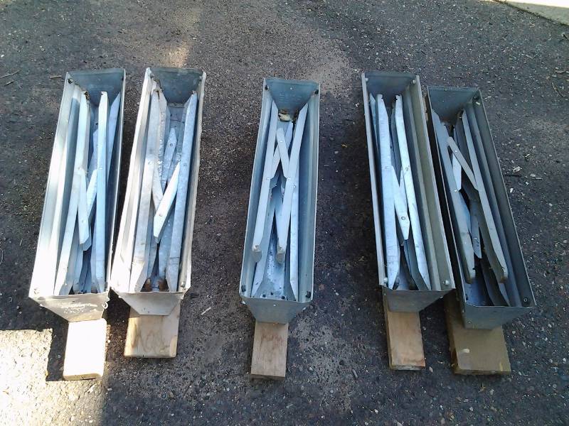 lot 126 image: 5-Folding Leg Saw Horses