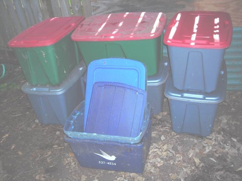 lot 133 image: Lot Of Assorted Tote Tubs & Lids