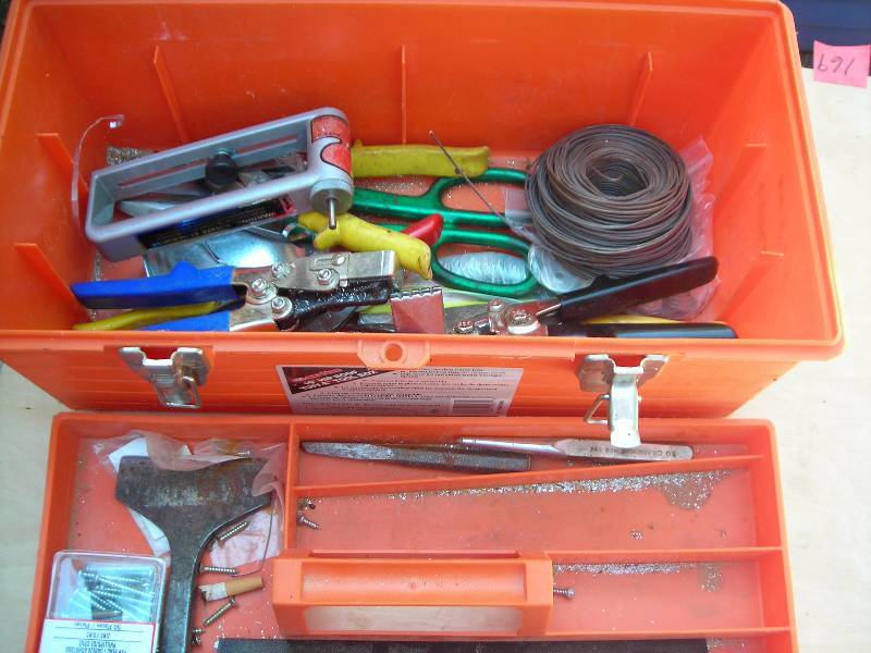 lot 162 image: Tool Box & Contents (Punches, Snips, Clamp, Hole Cutter, Wire)