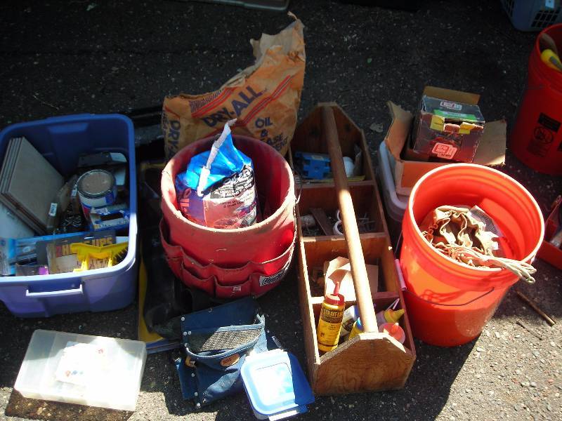 lot 164 image: Wood Caddy, 2-Pails, Tub Full Of Hardware, Mower Blades, Misc