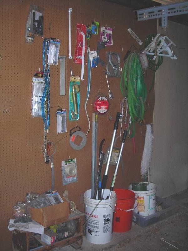 lot 166 image: Contents On Peg Board (Bring Boxes)