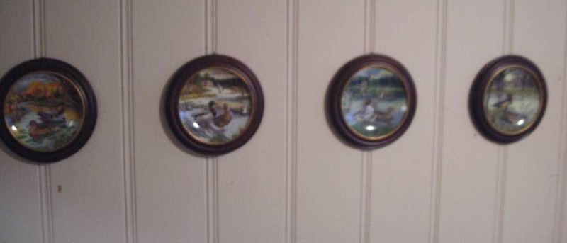lot 211 image: 4-Collector Duck Plates