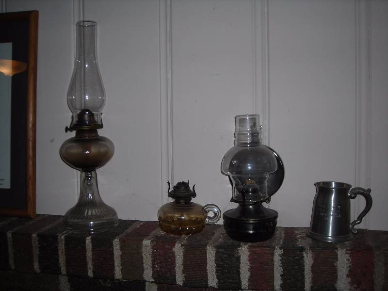 lot 212 image: 3-Oil Lamps