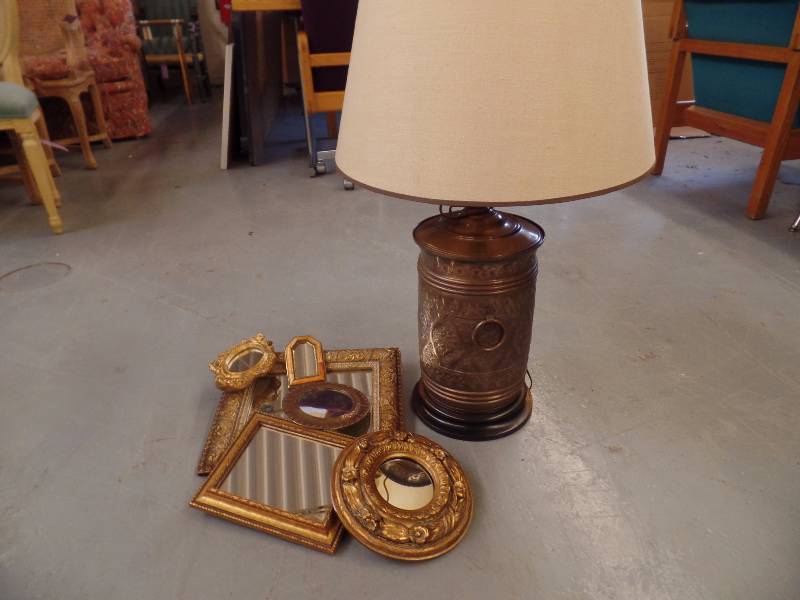 lot 32 image: Table Lamp and Mirrors