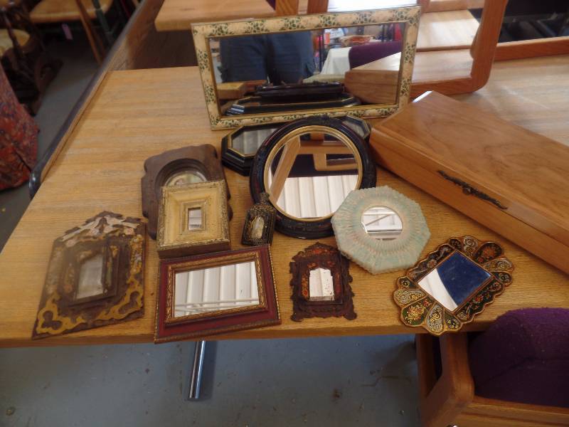 lot 47 image: Mirrors and More