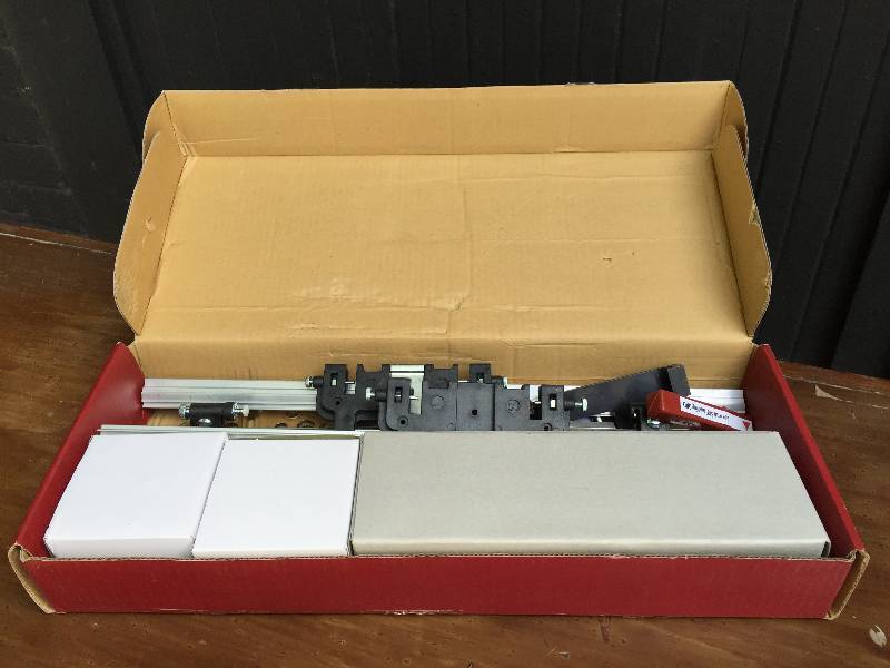 lot 10 image: New in Box Milescraft Sign Crafter Router Wooden Sign maker