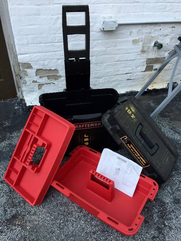 lot 24 image: Never used Craftsman Stand Sit Tote Telescoping Tool Box large