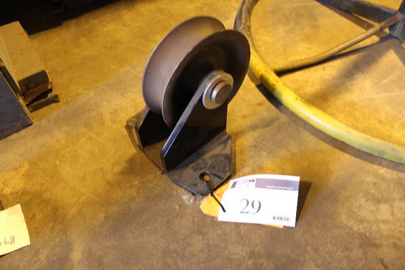 Pulley wMounting Bracket.