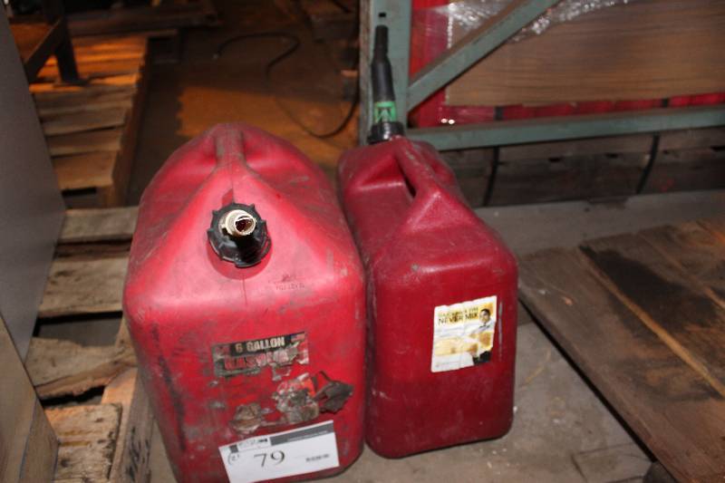 Lot of (2) Gas Can wCap 6Gal.