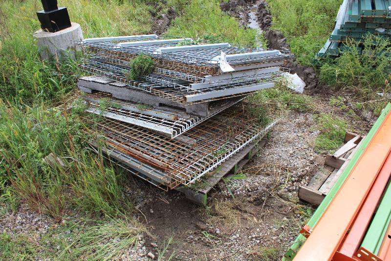 Lot of (app. 18 ct) Metal Grates.