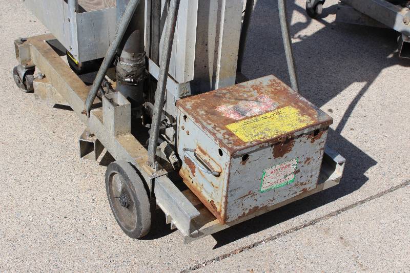 Genie Personnel Lift; Model PLC24; 300lbs Capacity; Tested