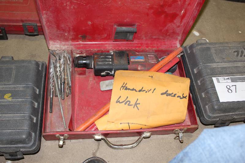 lot 86 image: Milwaukee Heavy Duty Rotary Hammer wHard Case, Battery, Accesories & Charger Drill Broke.
