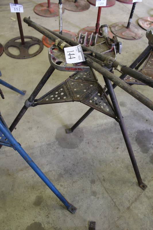lot 144 image: Rigid Tri-Pod Stand No. 450.