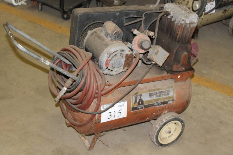 lot 315 image: Sears Air Comrpessor Paint Sprayer 100PSI Twin Cylinder 1HP.