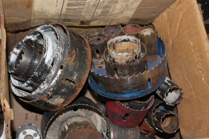 lot 325 image: Box Lot of Circular Drill Bits.