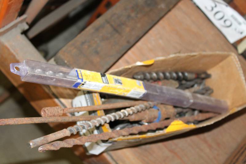 lot 332 image: Box Lot of Drill Bits Miscellaneous Sizes & Lengths.