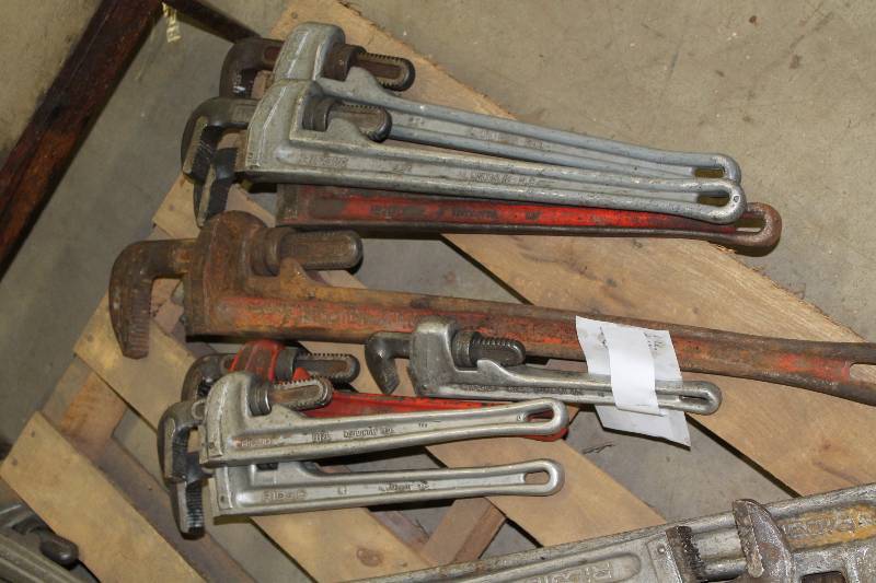 lot 363 image: Lot of (8) Ridgid Pipe Wrenches 36, 24 (3), 18 (3), 14.