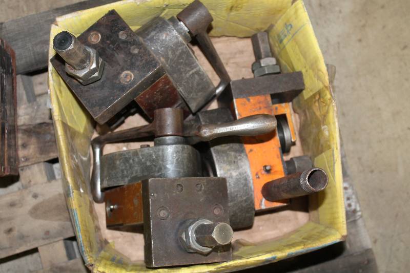 lot 406 image: Lot of (3) Hand Crank Groover.