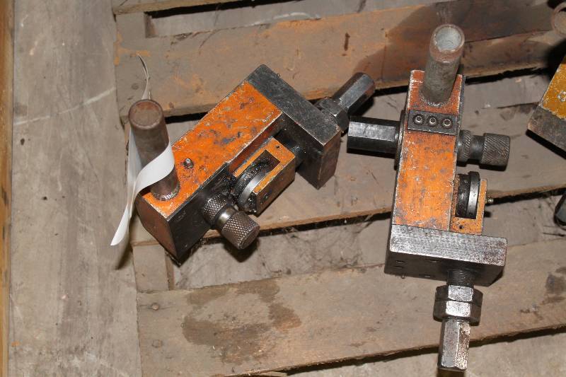 lot 409 image: Lot of (2) Machine Crank Groover.