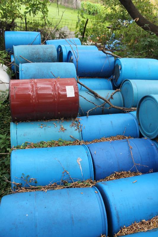 lot 745 image: Lot of (10) Blue Plastic Barrells wLids First Come First Serve.