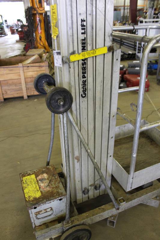 Genie Personnel Lift; Model PLC24; 300lbs Capacity; Tested