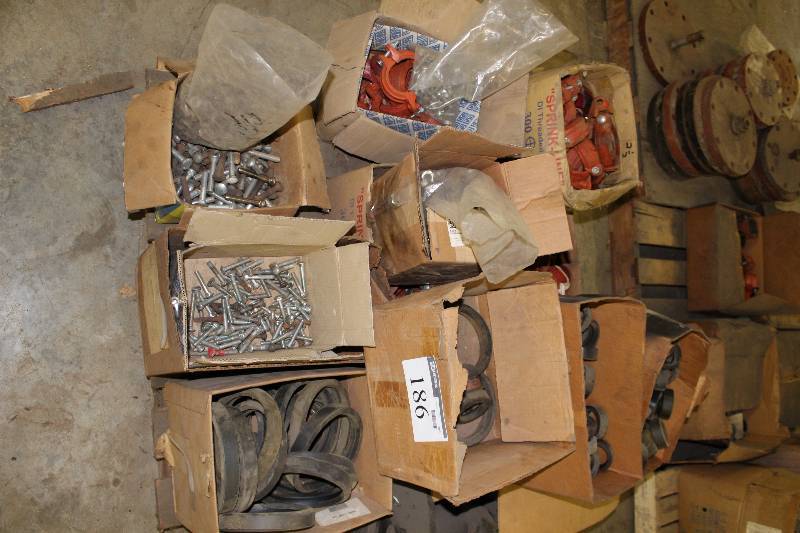 lot 186 image: Floor Lot of Boxes Including 2 Vic Gruvlok Gaskets 2