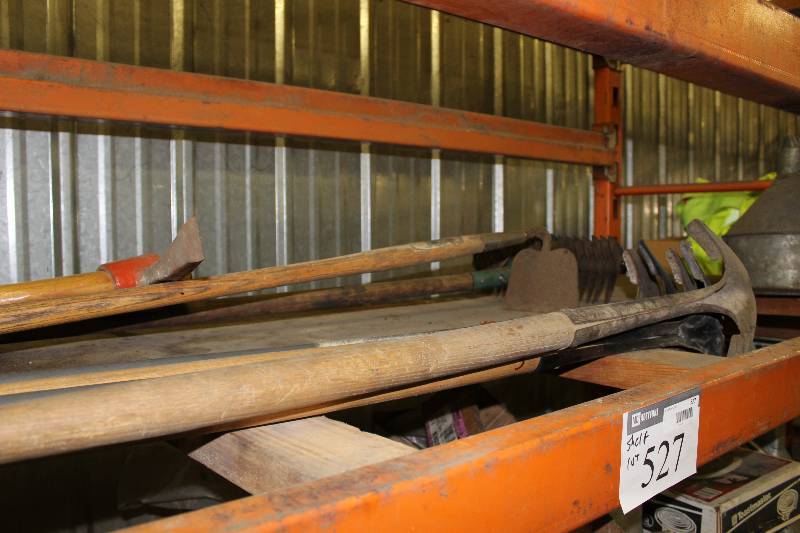 lot 527 image: Shelf Lot of Yard Tools Including Shovels, Rake, Hoe, And More.