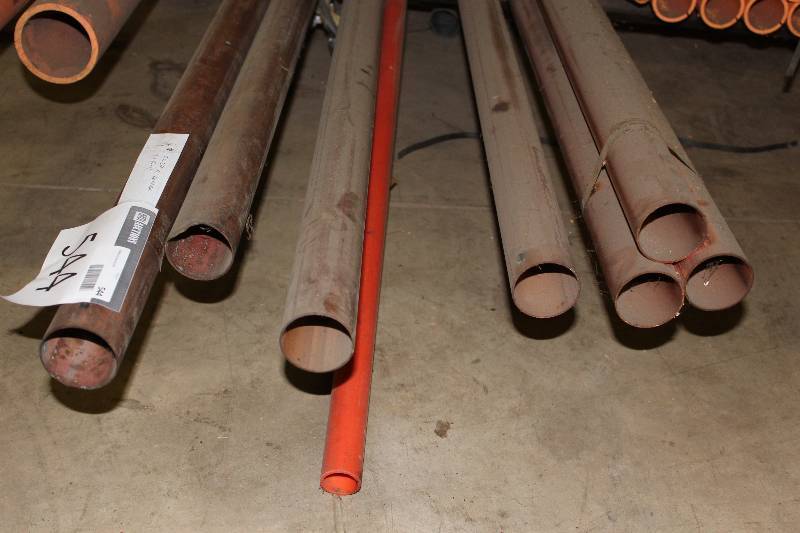 lot 544 image: Shelf Lot of Metal Pipe Including 2 x 20 Copper Pipe (6) 2 x 12 Pipe (1).