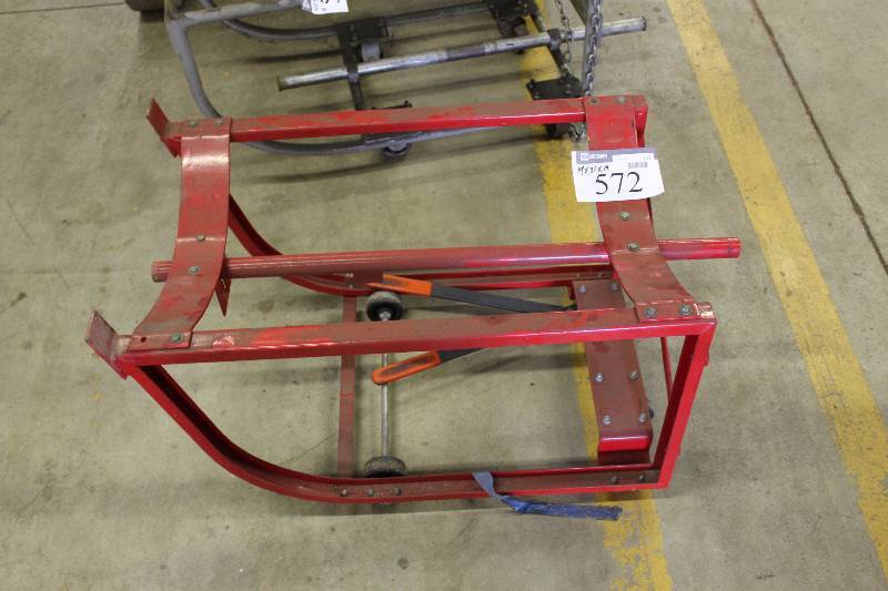 lot 572 image: Custom Metal Cart wCurved Top 19 x 31 x 19.