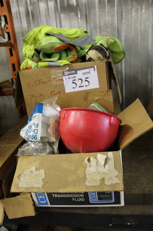 lot 525 image: Box Lot of (3) Safety Gear Including Safety Vests Safety Helmets And More.