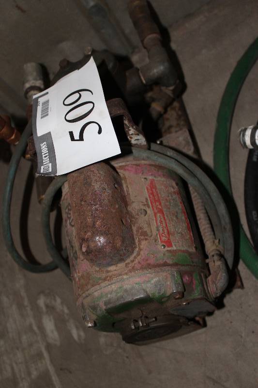 lot 509 image: Miscellaneous Test Pump wBad Pump.